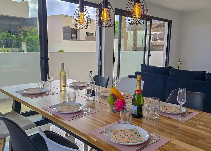 Katara By Helloapartments Villa *