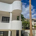 Katara By Helloapartments Villa