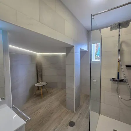 Villa Katara By Helloapartments