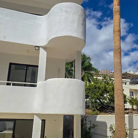 Katara By Helloapartments Villa