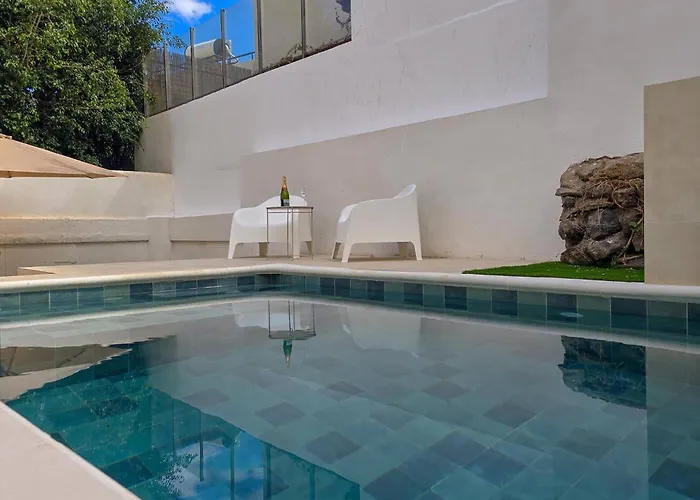 Katara By Helloapartments Villa